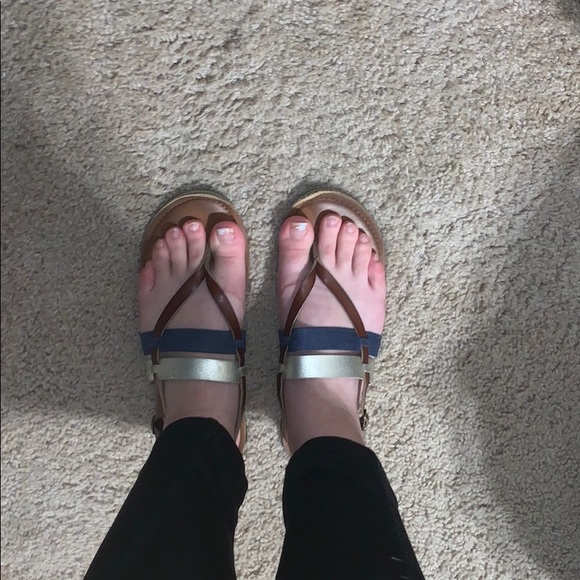 Sandals - Picture 7 of 7